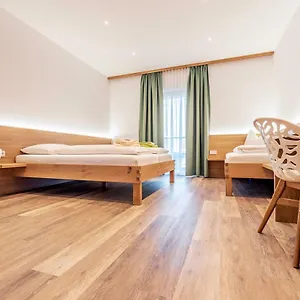 3* Bed and Breakfast Floeckner