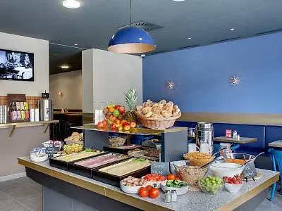 Meininger Hotel Salzburg City Center 3*,  Austria